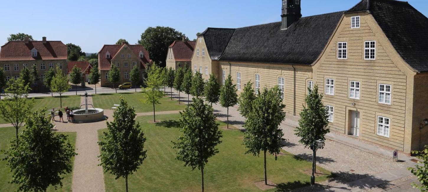 Kirkepladsen i Christiansfeld