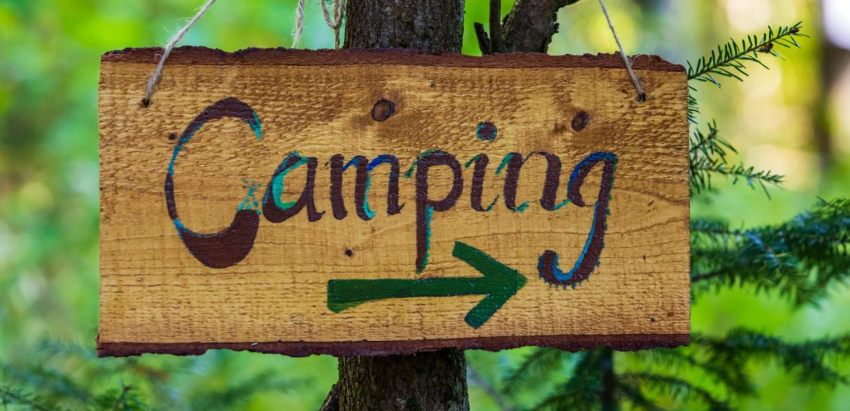 Camping skilt
